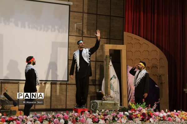 یادواره یک‌هزار شهید دانش‌آموز و فرهنگی درقم