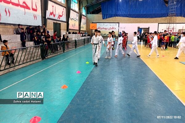 افتتاحیه المپیاد ورزشی درون مدرسه‌ای در پاکدشت