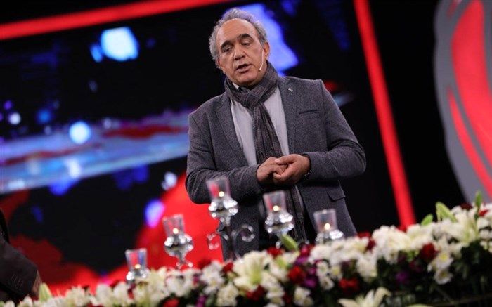 شکرخدا گودرزی‌: تئاتر نباید تعطیل شود