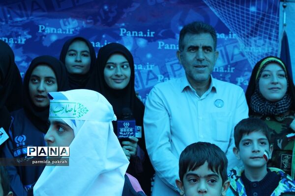 حضور پُرشور دانش‌آموز خبرنگاران کرمانشاهی در 13 آبان