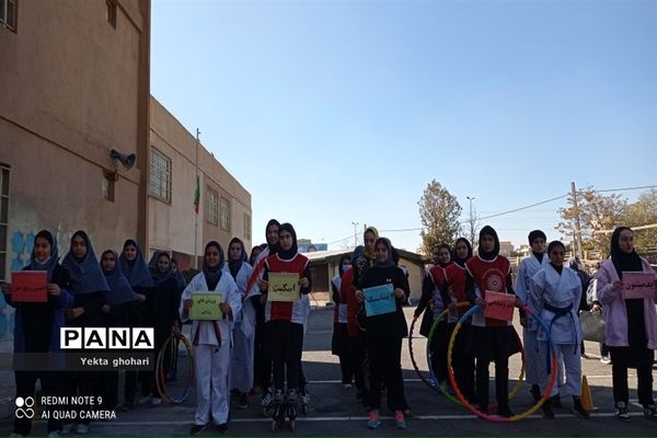 المپیاد دانش‌آموزی در هنرستان معصومیه منطقه ۱۳