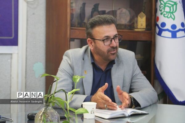 جلسه هم‌اندیشی سازمان دانش‌آموزی‌‌ استان بوشهر و اداره مشارکت‌ها و مدارس غیر‌دولتی