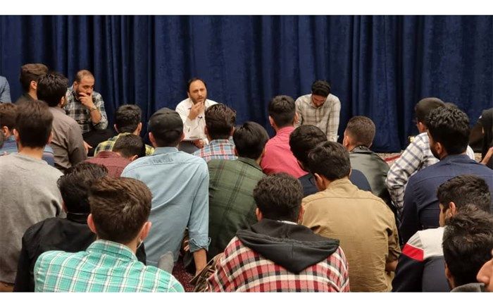 بخش زیادی از اعتراضات امروز نتیجه سیاست‌های غلط دولت قبل است