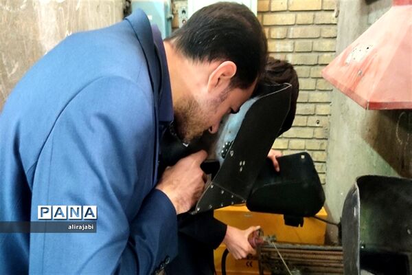 بازدید معاون آموزش متوسطه وزارت آموزش و پرورش از منطقه کهریزک