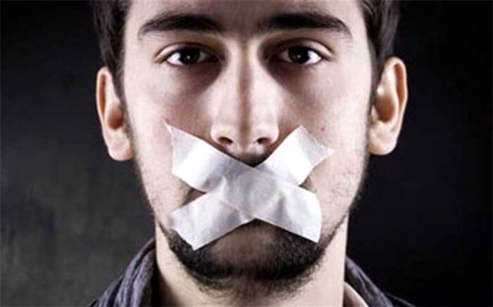 رازهای خود را با چه کسی در میان بگذاریم؟