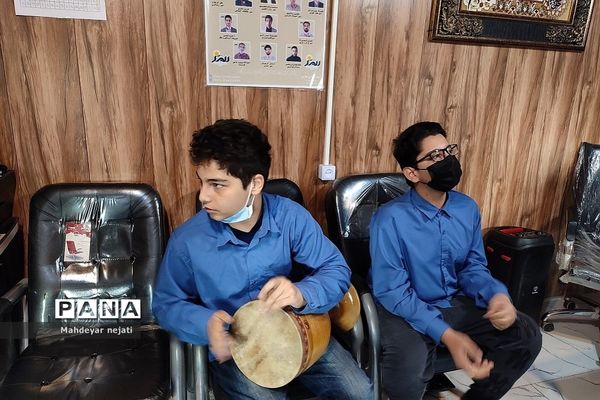کشف استعدادهای موسیقی در مدرسه متوسطه اول البرز رودهن