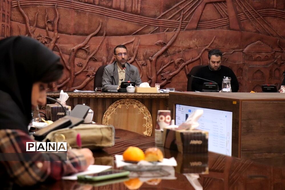ششمین نشست خبری روح‌‌الله رشیدی