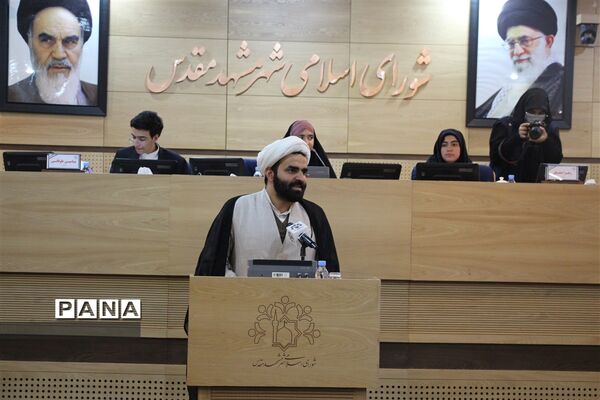 جلسه مجلس دانش‌آموزی قطب شهید هاشمی نژاد در صحن علنی شورای شهر مشهد