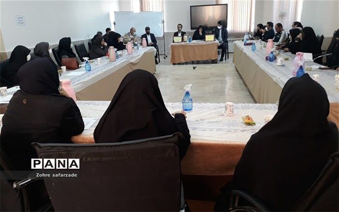 مربیان پرورشی، کمیته‌ برنامه‌ریز تخصصی و‌ پویای اقدامات  تربیتی در  مدارس هستند