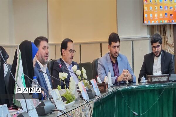 اختتامیه دومین دوره  مجلس دانش‌آموزی دختران  استان یزد