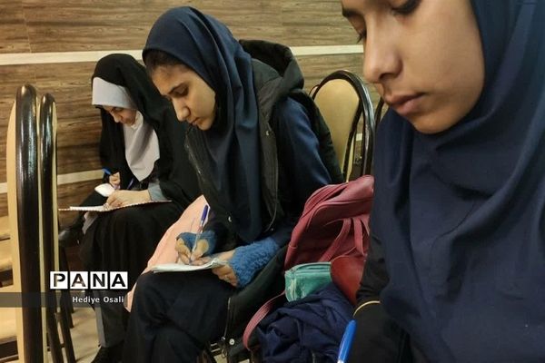 دوره آموزش خبرنگاران دانش‌آموز پانا دراسلامشهر