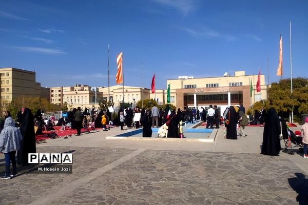 جش پرواز بادبادک‌ها در قم