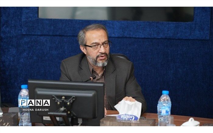 ‌صدور کارنامه سند تحول بنیادین برای هر دوره تحصیلی‌ امری ضروری است
