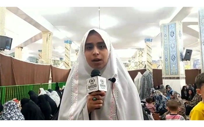 حضورنوجوانان و دانش‌آموزان دبیرستان عرفان در نماز جمعه شهر قهدریجان  /فیلم