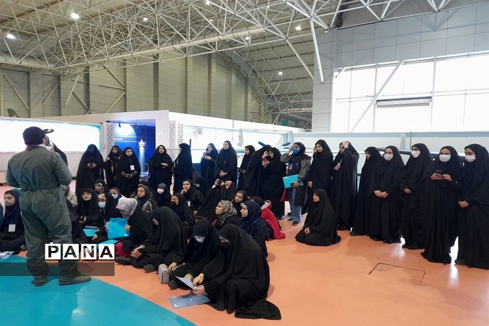 حضور منتخبان سازمان دانش‌آموزی قم در اردوی راهیان پیشرفت-2