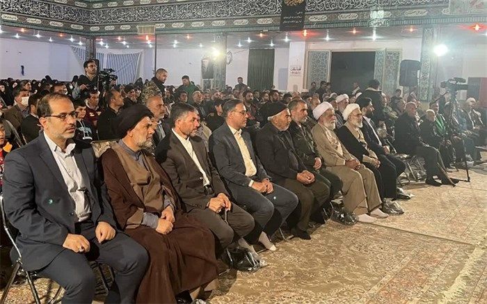 آیین گرامیداشت ۳۰۰ شهید بخش مرکزی قم برگزار شد