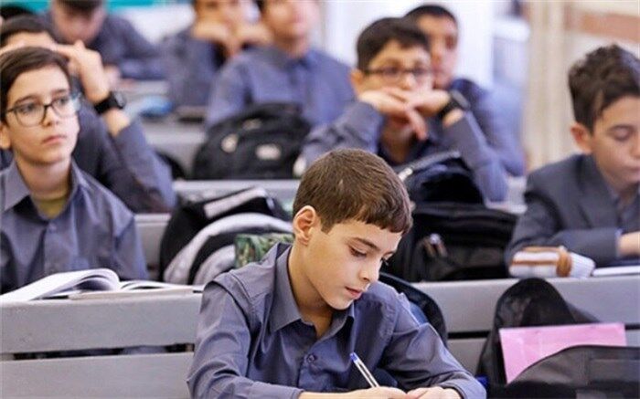 دانش‌آموزان ریشه توسعه در کشور هستند