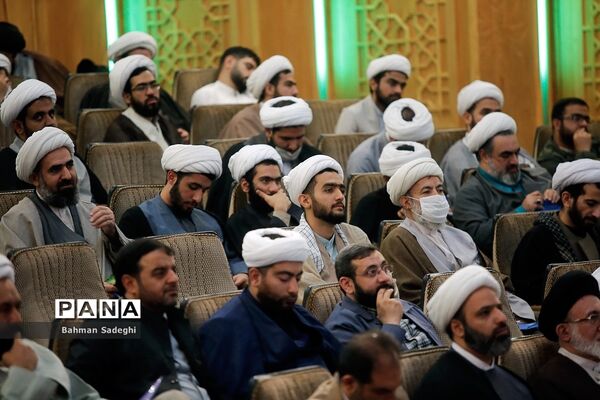 افتتاحیه دوره توانمندسازی ائمه جماعات روحانی مدارس