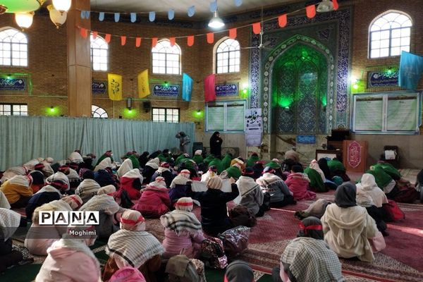 مراسم دعای ندبه مسئولان و دانش‌آموزان منطقه ۱۳