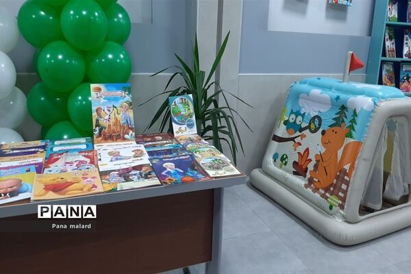افتتاح نمایشگاه کتاب در فرهنگسرای بعثت صفادشت