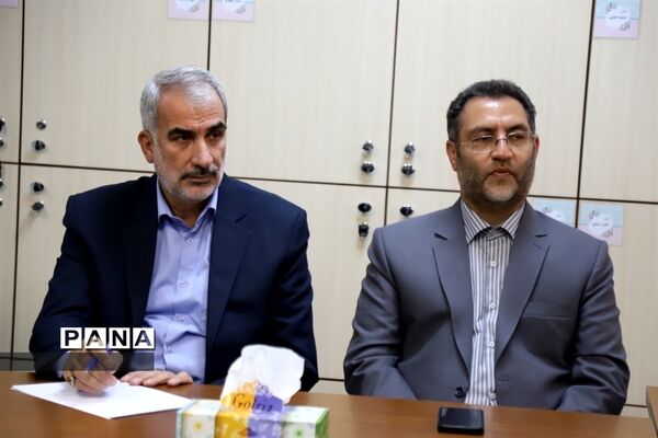 حضور وزیر آموزش و پرورش در دبیرستان فرزانگان ۱ آموزش و پرورش منطقه ۶