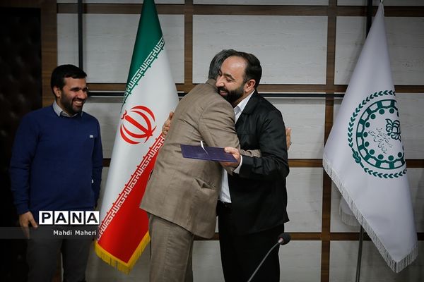 پنجمین نشست اداری قائم مقام سازمان دانش‌آموزی با کارکنان سازمان دانش‌آموزی مرکز