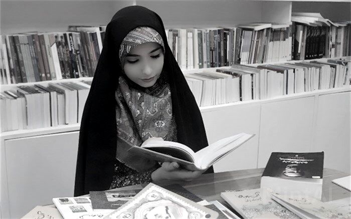 کتاب بهترین آموزگار برای هر دانش‌آموز است