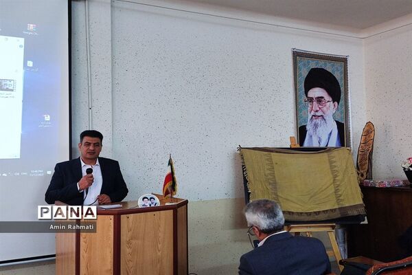برگزاری مراسم گردهمایی فارغ‌التحصیلان و اساتید هنرستان ماندگار نمونه دولتی طالقانی شیراز