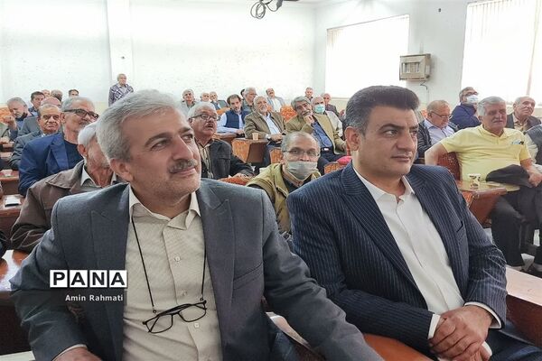برگزاری مراسم گردهمایی فارغ‌التحصیلان و اساتید هنرستان ماندگار نمونه دولتی طالقانی شیراز