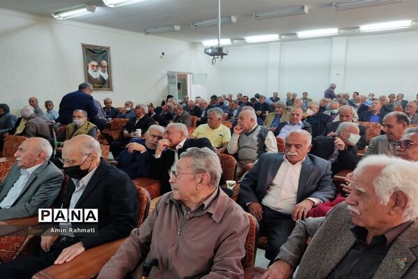 برگزاری مراسم گردهمایی فارغ‌التحصیلان و اساتید هنرستان ماندگار نمونه دولتی طالقانی شیراز
