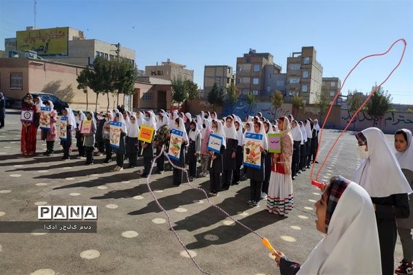 افتتاح سفیران سلامت در مدرسه توفیق شهرستان رباط کریم