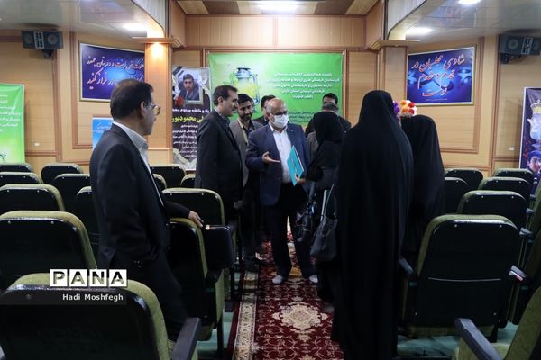 نشست‌ مدیران و کارشناسان کانون‌های فرهنگی تربیتی قطب جنوب فارس