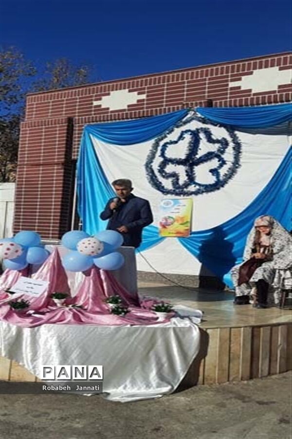 برگزاری مراسم سفیران سلامت در مدارس آباده