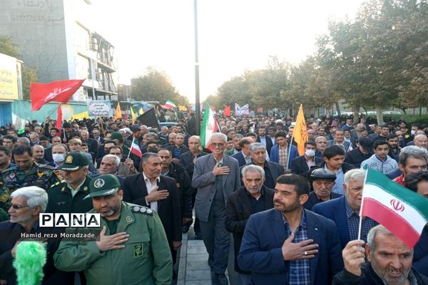 تشییع باشکوه شهید بسیجی مدافع امنیت حسن براتی در کاشمر