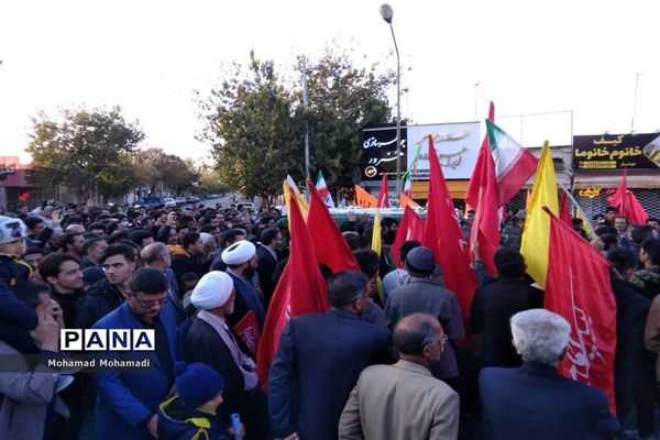 تشییع باشکوه شهید بسیجی مدافع امنیت حسن براتی در کاشمر