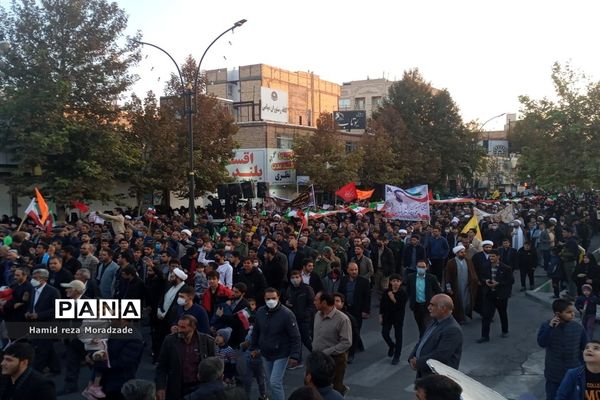 تشییع باشکوه شهید بسیجی مدافع امنیت حسن براتی در کاشمر