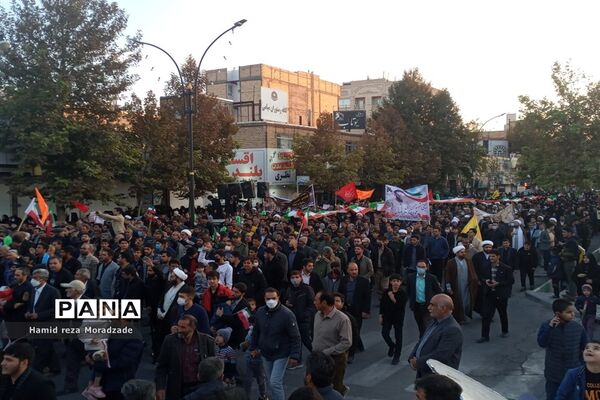 تشییع باشکوه شهید بسیجی مدافع امنیت حسن براتی در کاشمر