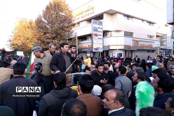 تشییع باشکوه شهید بسیجی مدافع امنیت حسن براتی در کاشمر