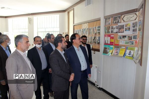 آیین نمادین بیست و پنجمین دوره انتخابات شورای دانش‌آموزی