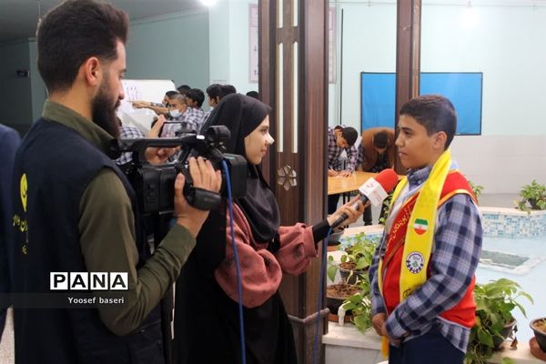 آیین نمادین بیست و پنجمین دوره انتخابات شورای دانش‌آموزی