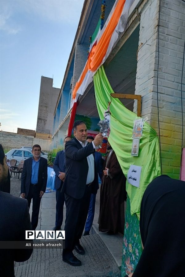 برگزاری ویژه برنامه‌های روز کتاب و کتاب‌خوانی در اندیمشک