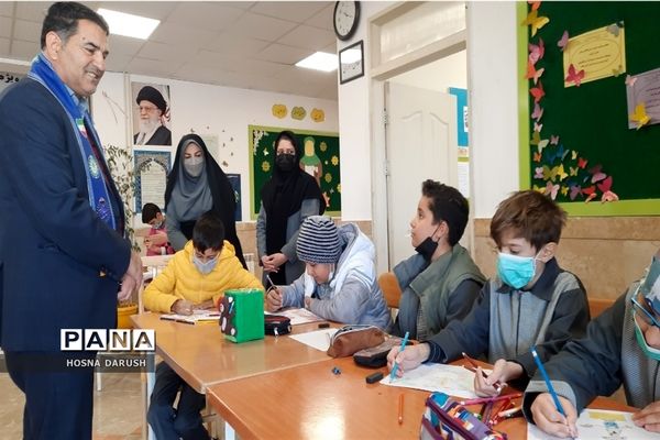 آیین افتتاحیه سفیران سلامت دانش‌آموزی ناحیه۷ مشهد مقدس