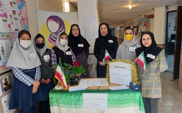 انتخابات شورای دانش آموزی  تمرینی است برای  اجرای کارهای مهم  و اساسی  توسط دانش آموزان/ فیلم