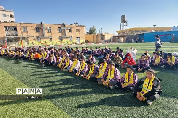 گردهمایی بزرگ دانش‌آموزی ایل من در شیراز