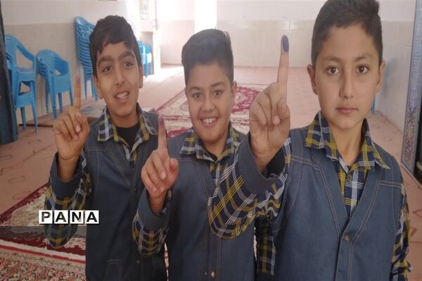 انتخابات شورای دانش‌آموزی در مدارس ابرکوه