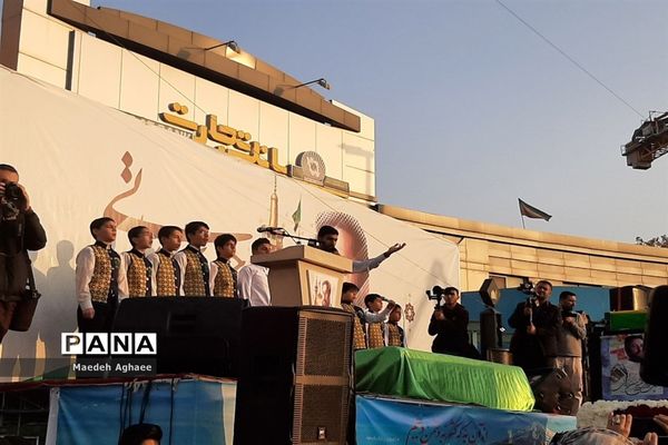 مراسم تشییع پیکر شهید حسن براتی در مشهد مقدس