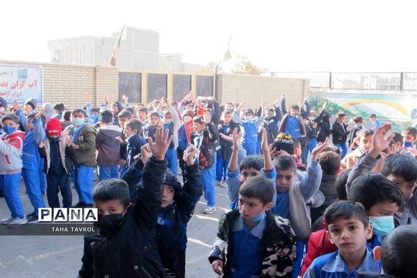 بازگشایی کتابخانه در دبستان پسرانه نوشین بومهن