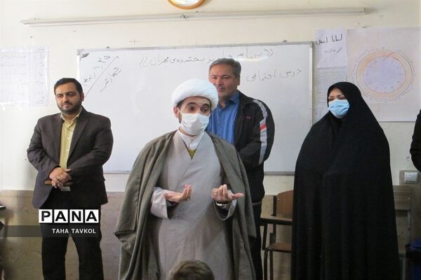 بازگشایی کتابخانه در دبستان پسرانه نوشین بومهن