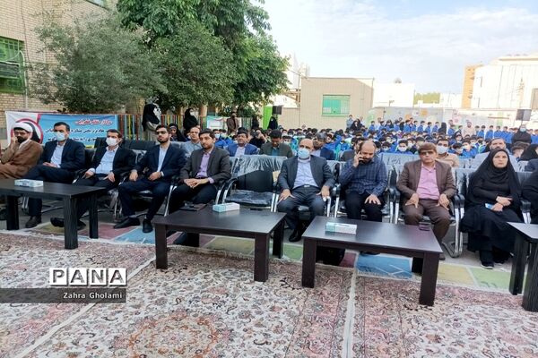 زنگ هفته کتاب و کتابخوانی در مدارس استان بوشهر نواخته شد