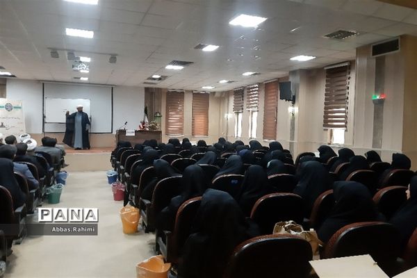 همایش نهضت نهج‌البلاغه خوانی در پاکدشت